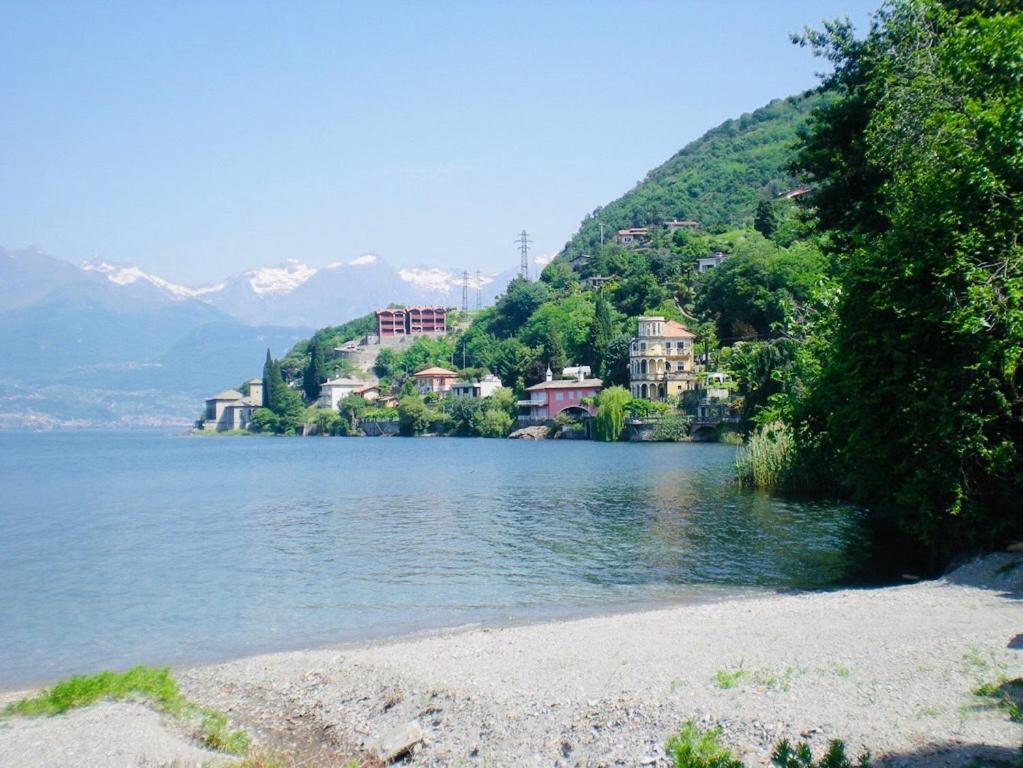 Nora Casa Vacanze Dervio Exterior foto