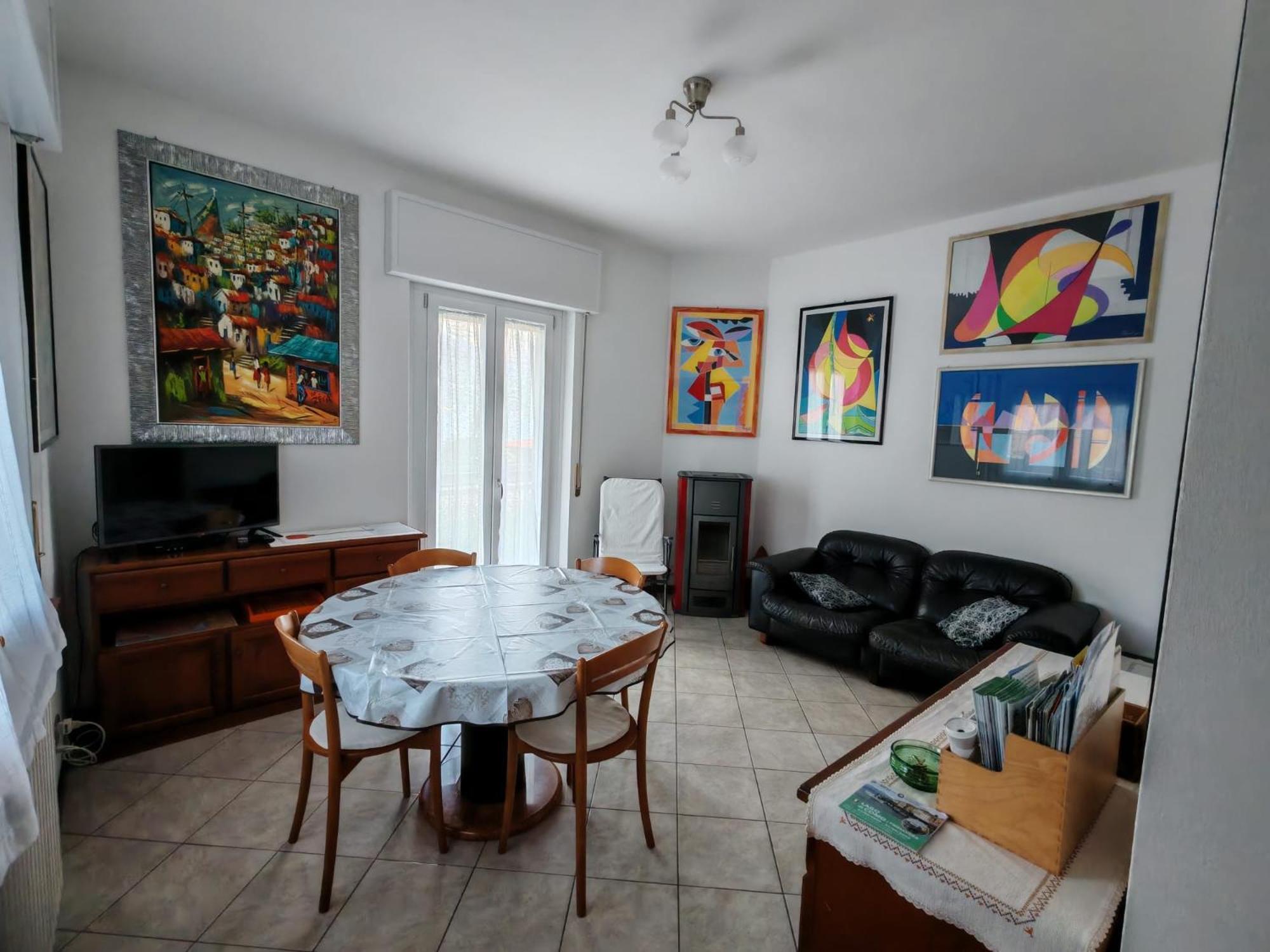 Nora Casa Vacanze Dervio Exterior foto